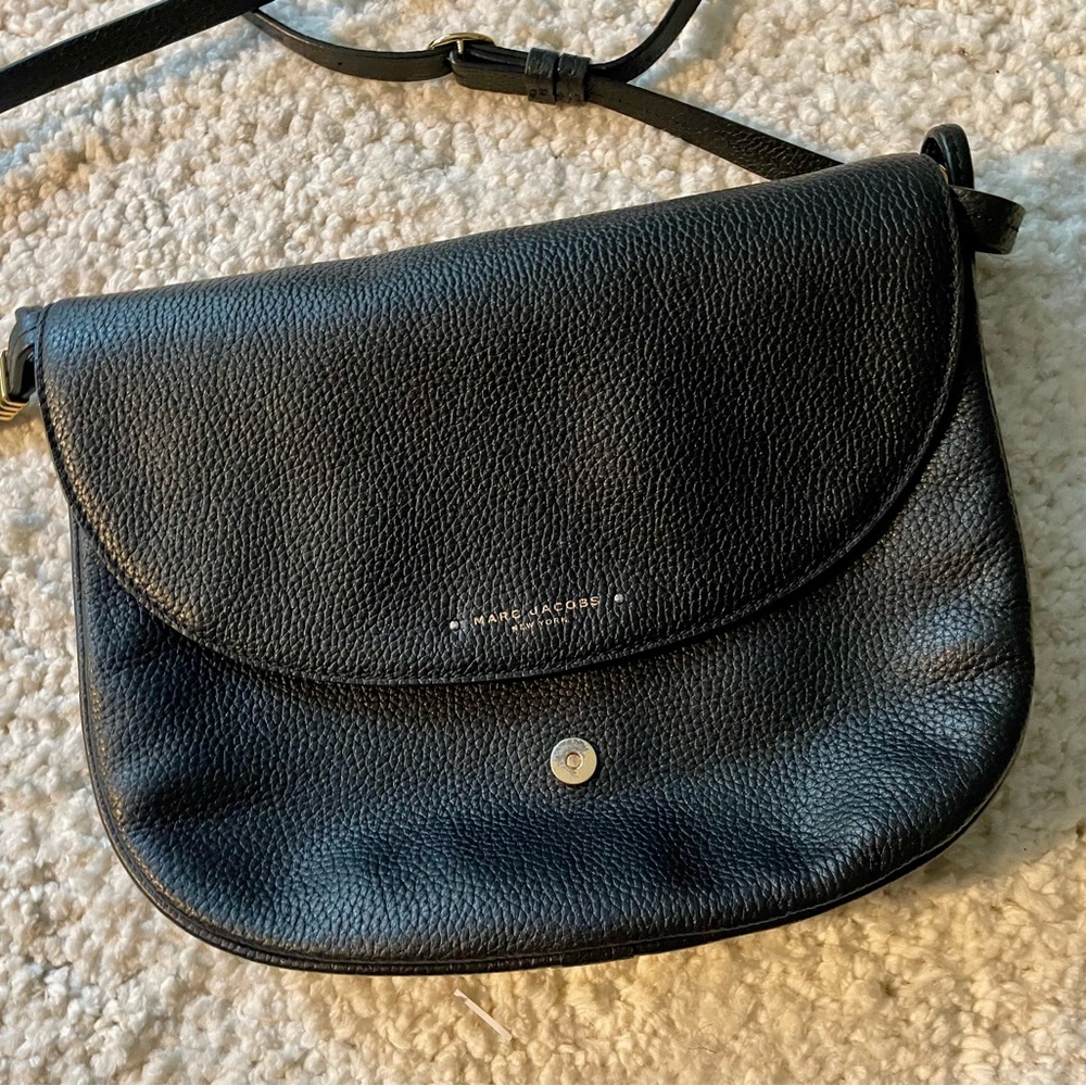 Marc Jacobs Black Pebbled Leather Crossbody Bag